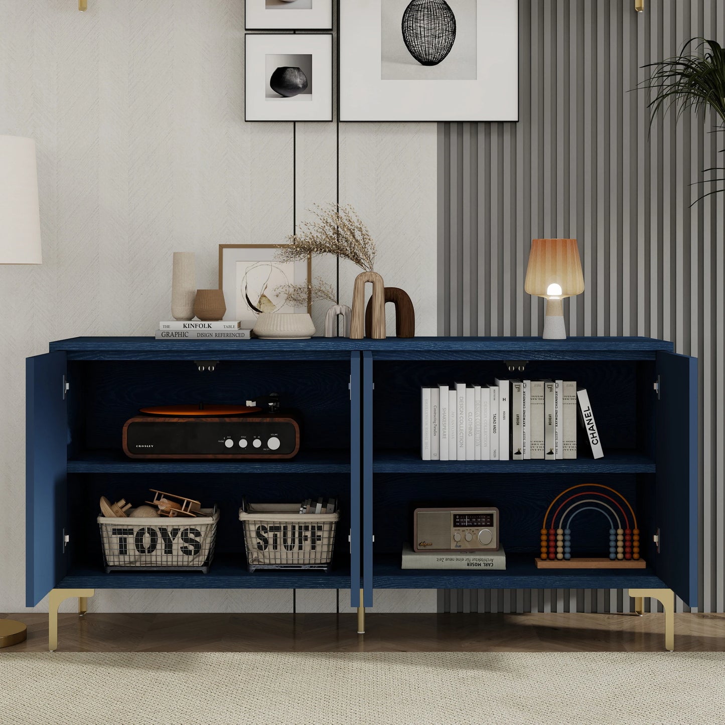 4-door Sideboard with adjustable shelves